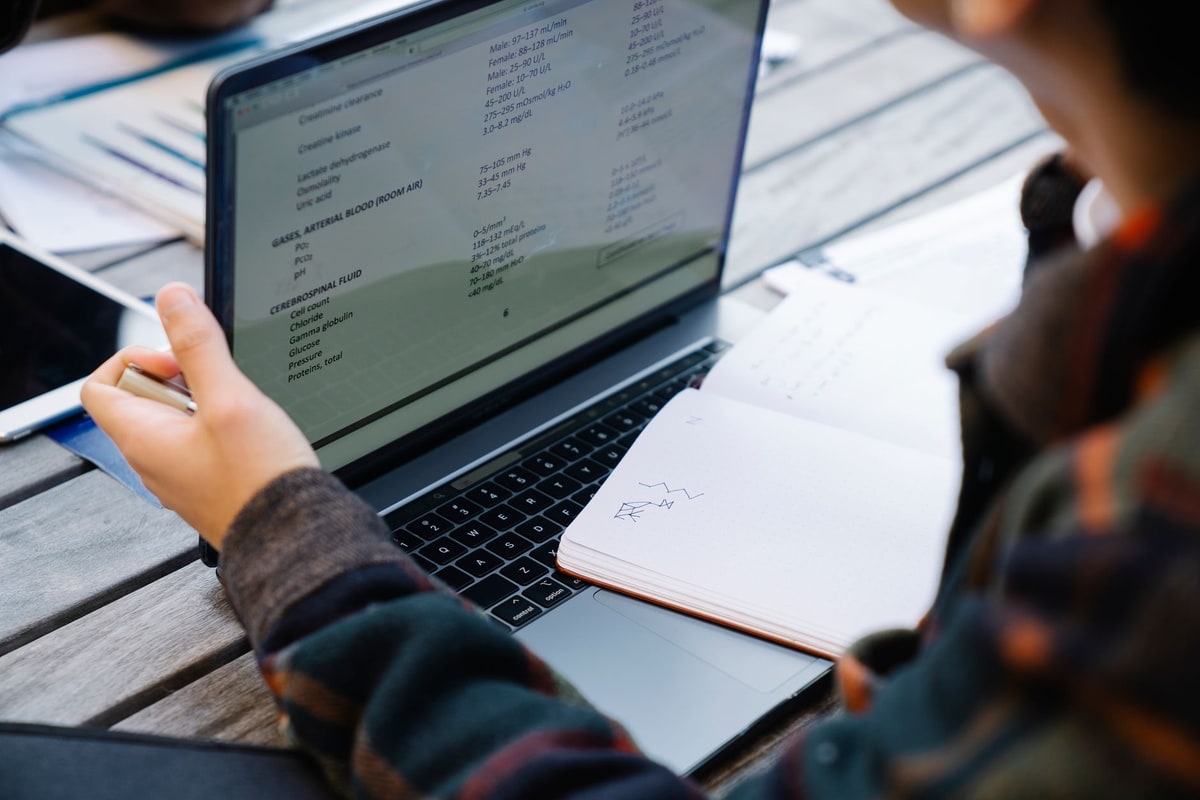 Team mapping CRM fields for a chatbot booking workflow