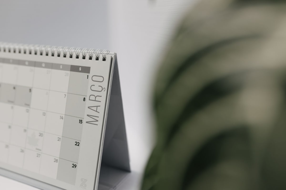 Calendar planner and appointment scheduling on a desk