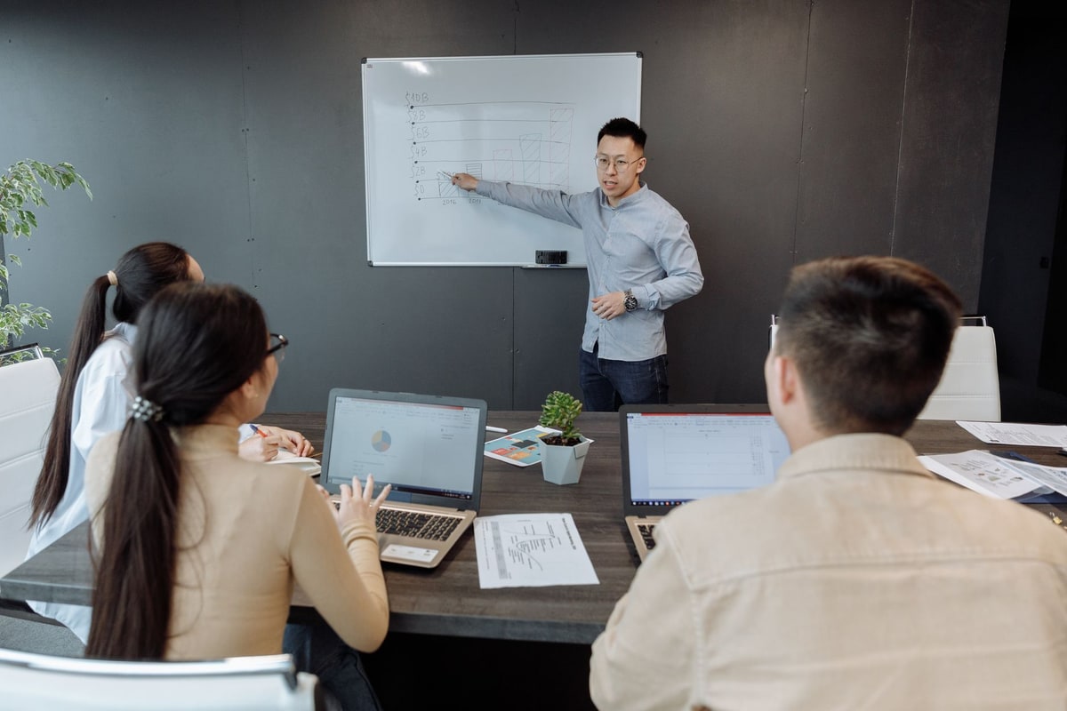 Sales and operations team mapping CRM fields and workflow ownership